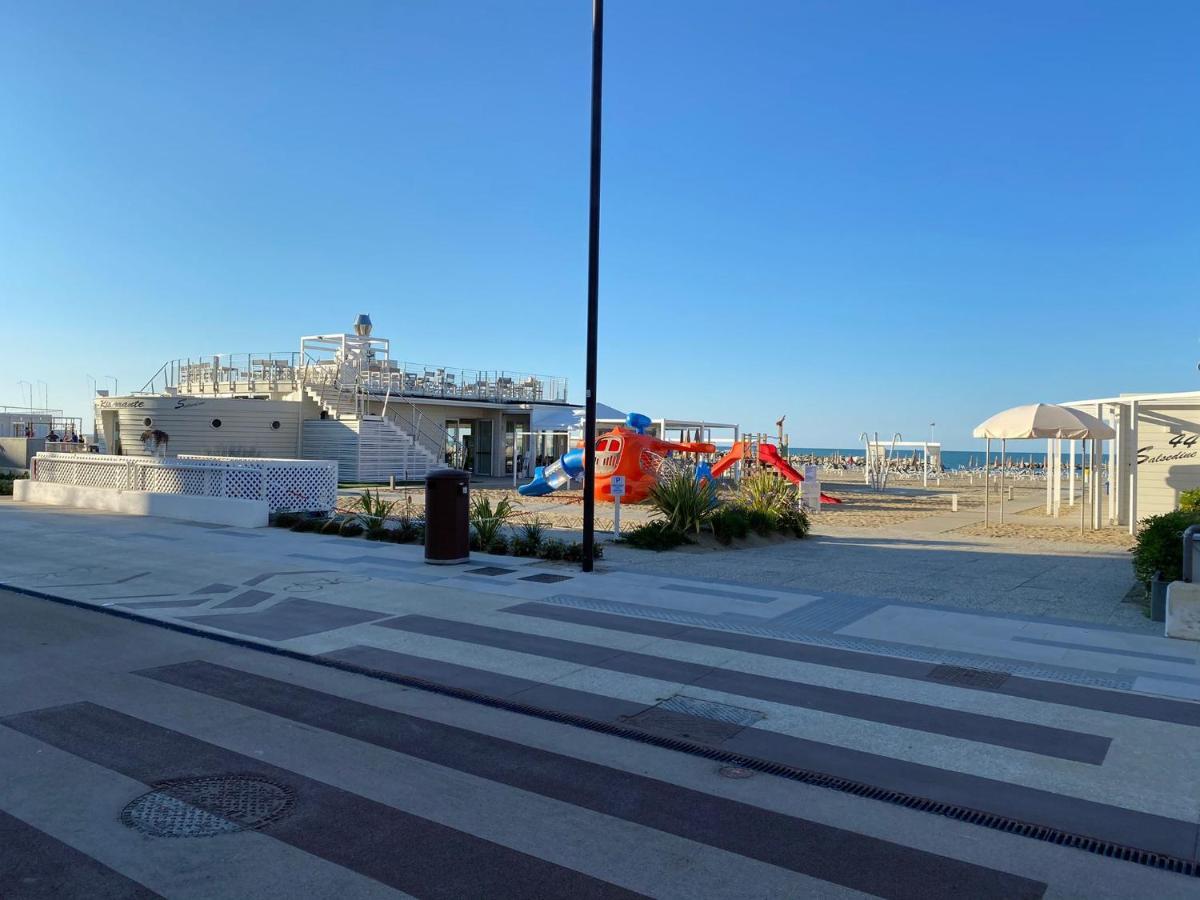 Casa Vicino Al Mare Vakantiehuis Rimini